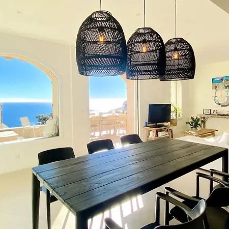 Maison Vue Panoramique Et Jacuzzi Théoule-sur-Mer