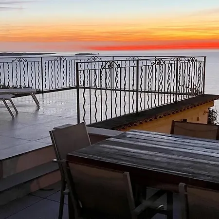 Villa Maison Vue Panoramique Et Jacuzzi Théoule-sur-Mer