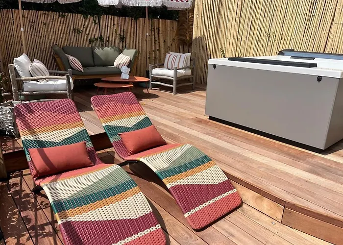 Maison Vue Panoramique Et Jacuzzi